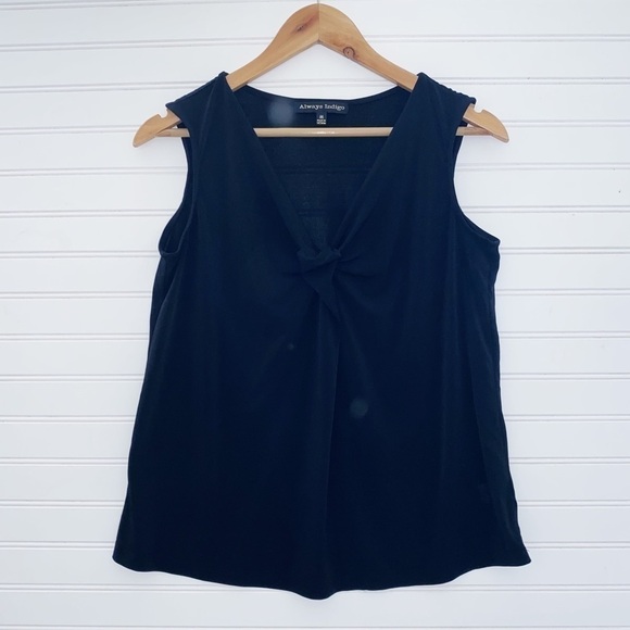 Black sleeveless blouse Size Medium - Picture 1 of 10
